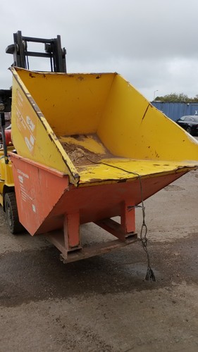 Telehandler tipping skips - tipping,