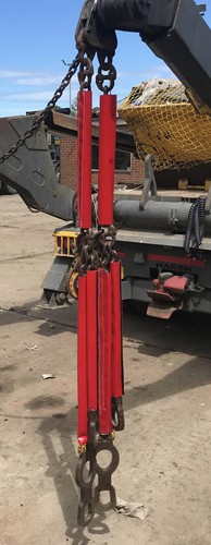 Skip loader chain sleeve pvc - chain, /